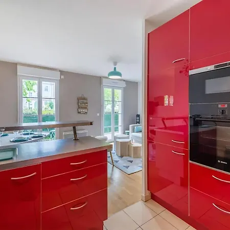 Disney Bourbon - Hote Bnb * سيري